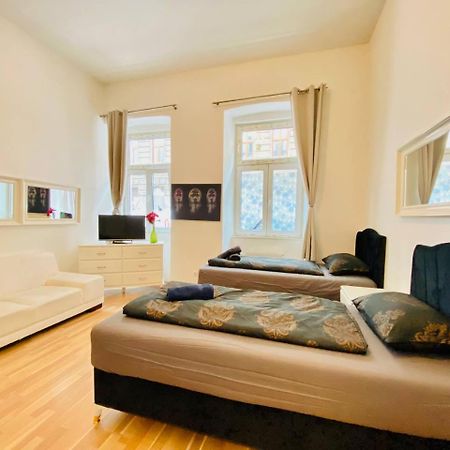 Апартаменты Cozy Studio Lg Вена Экстерьер фото